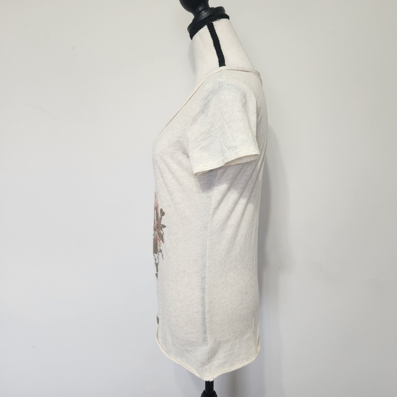 Old Navy Y2K "Love Does No Harm" Top Tree Graphic Tee Rolled Edge V- Neck Med. - Picture 3 of 10